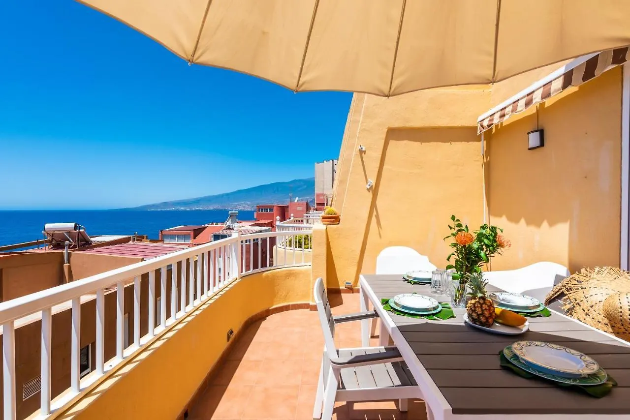 Beachfront Triplex With Swimming Pool & Parking Radazul 0*,