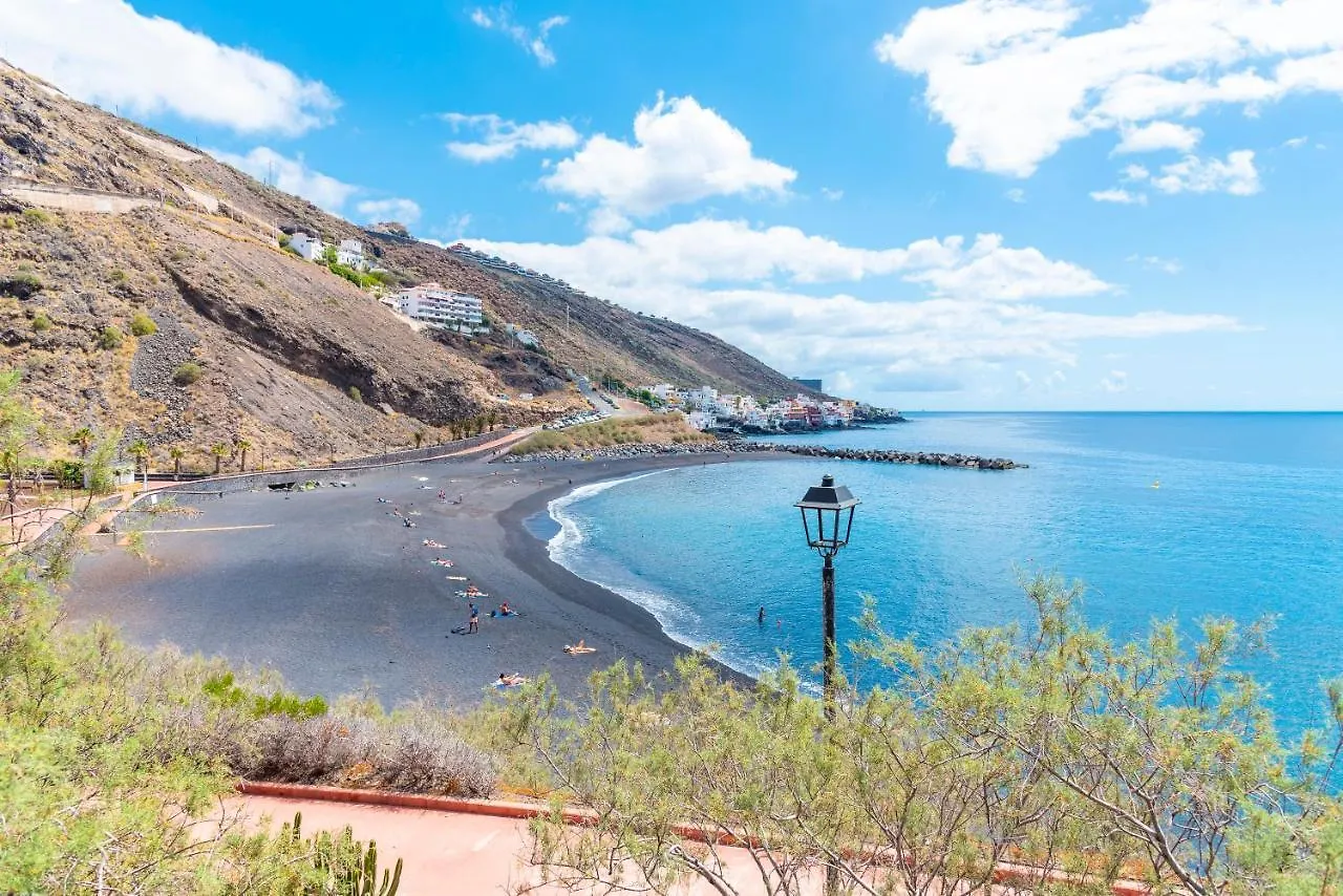 Apartment Beachfront Triplex With Swimming Pool & Parking Radazul Spain